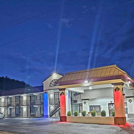 Super 8 By Wyndham Marion Nc Hotel Luaran gambar