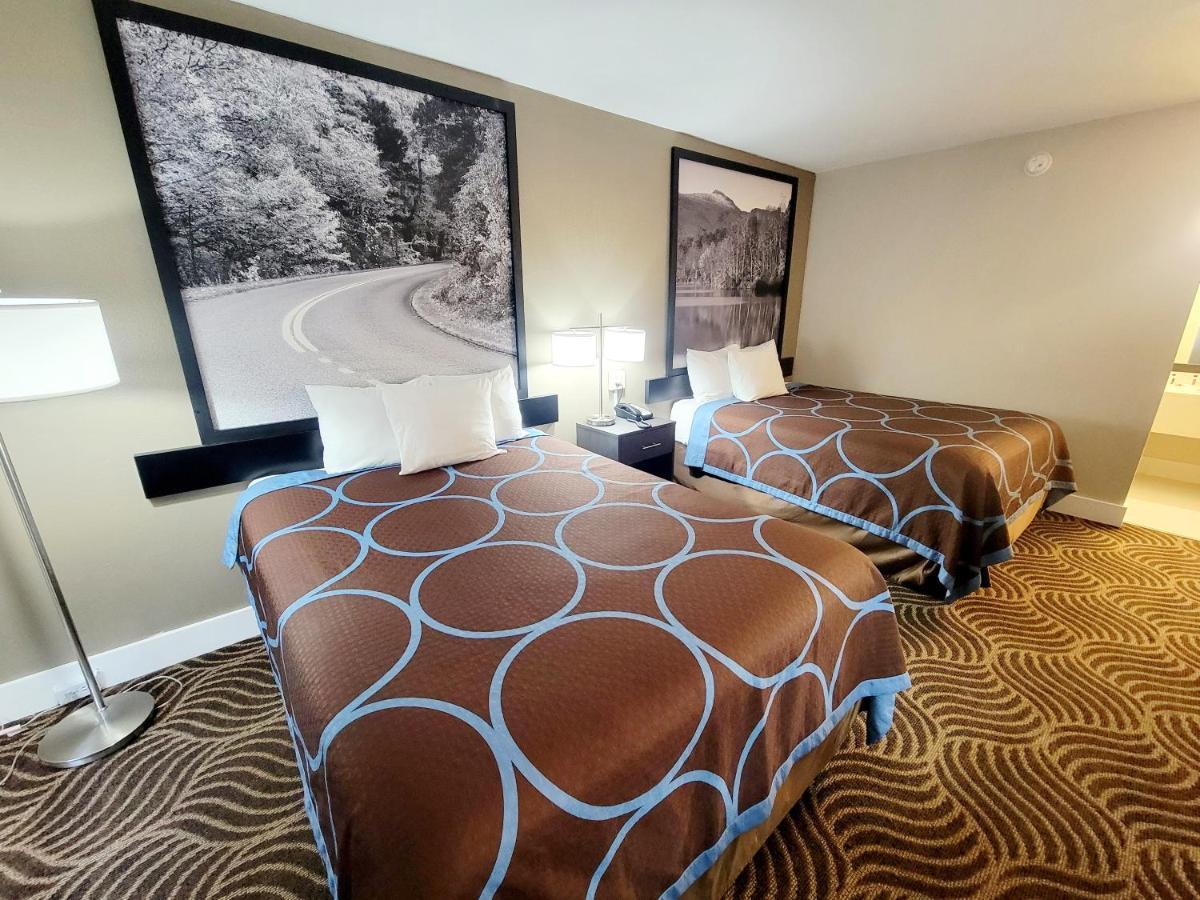Super 8 By Wyndham Marion Nc Hotel Luaran gambar