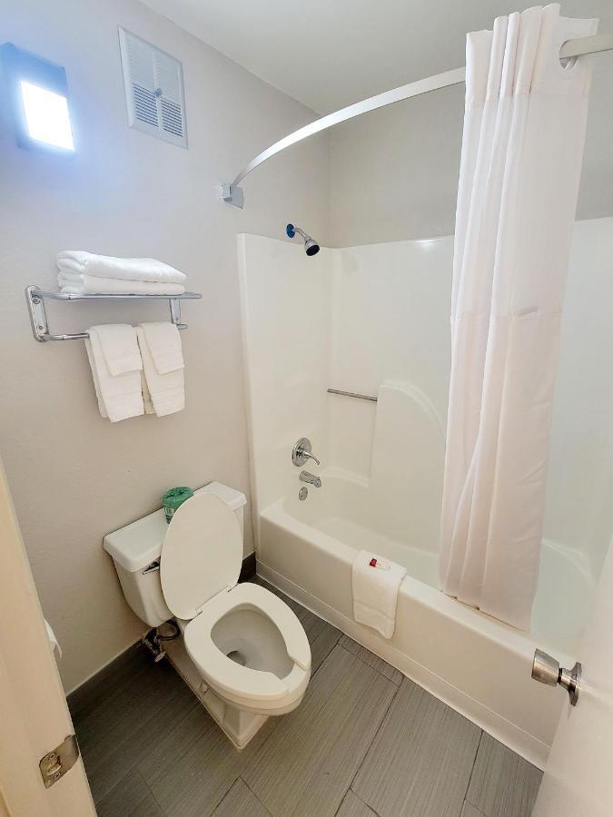 Super 8 By Wyndham Marion Nc Hotel Luaran gambar